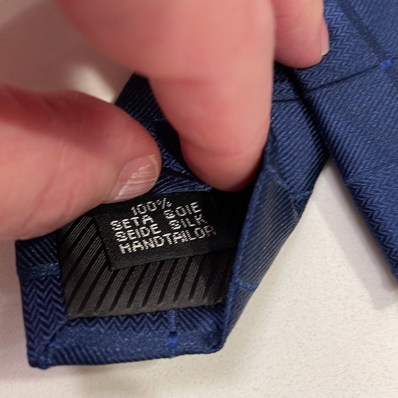 Navy Blue plaid Woven Silk Necktie for Men with Pocket Square and Cufflinks - Picture 8 of 10